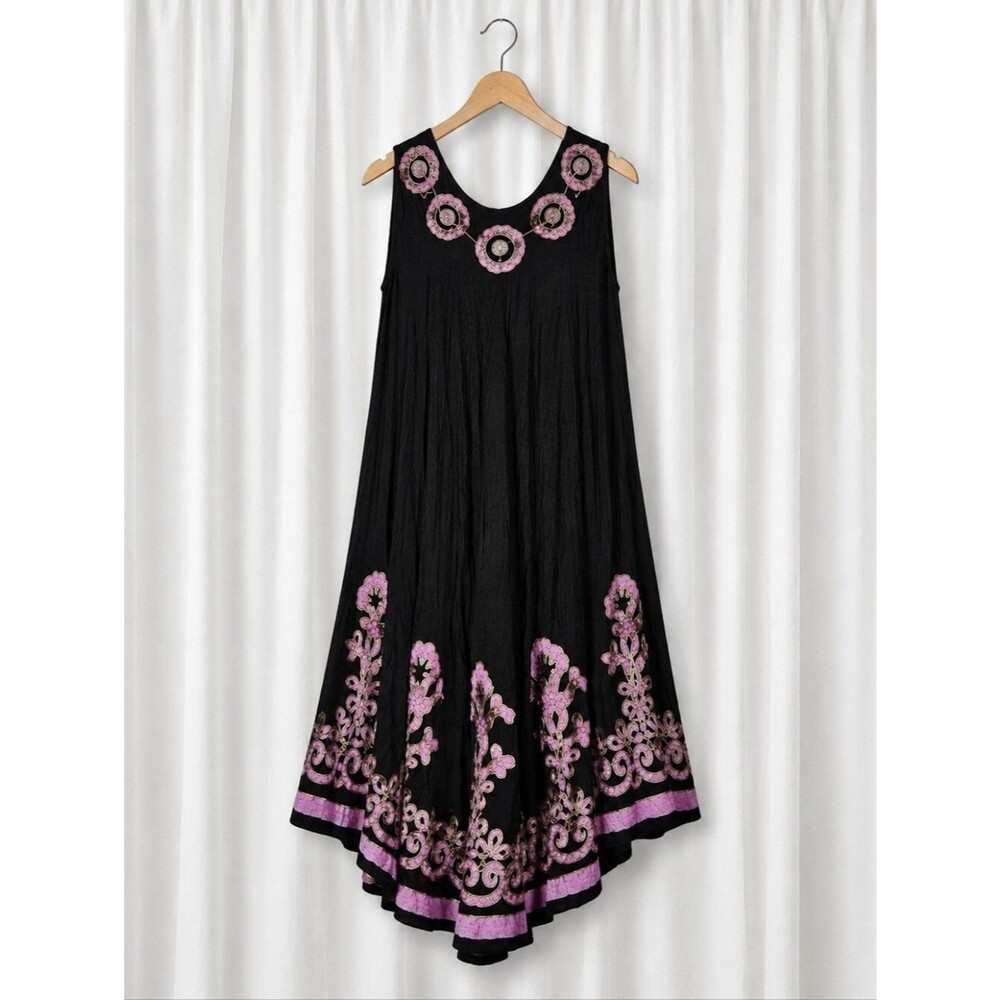 Cleopatra Vintage Black Pink Embroidered Sleeveless Hippie Chic Trapeze Dress